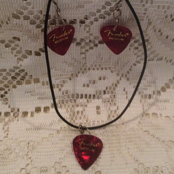 SOLD-FENDER Guitar Pick Wire EARRINGS & NECKLACE - Picture 1 of 8